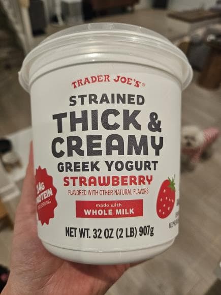트레이더 조 꾸덕 딸기 요거트 