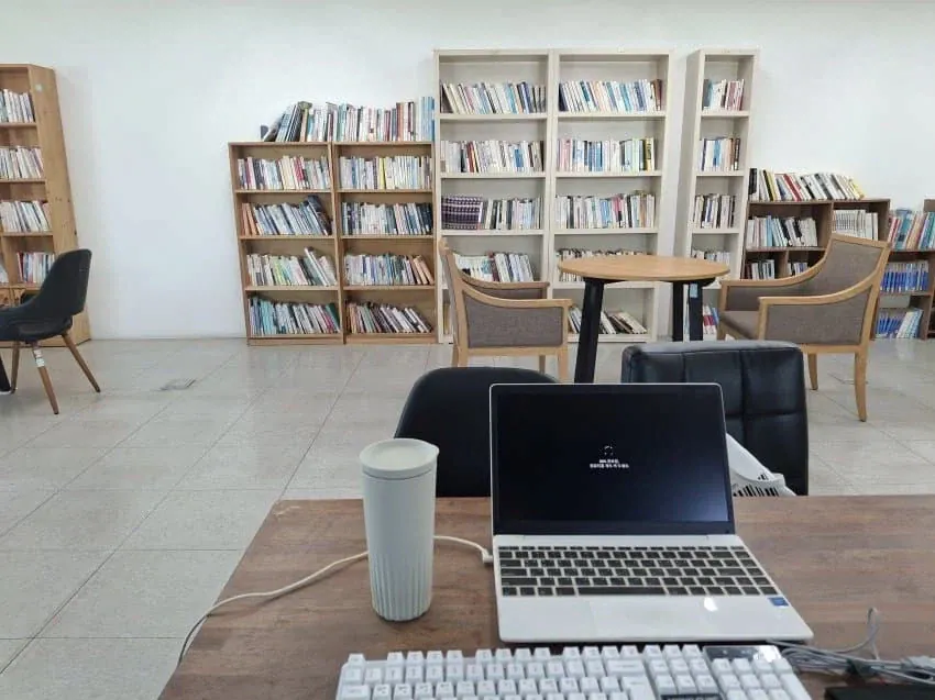 미국에선 찾아 볼 수 없는 노숙자 쉼터 하지만