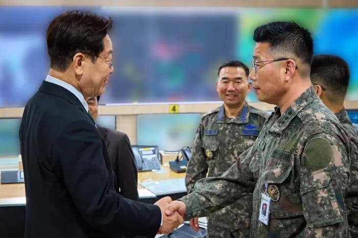 이 대통령 “‘서강대교 넘지말라’했던 조성현 대령, 특진 사양해 장군 진급 못 시켜”