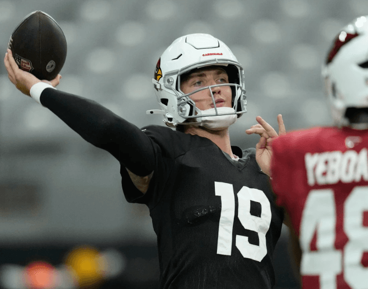 NFL 프리시즌 개막전, 신인 벡과 베테랑 피켓 선발 대결